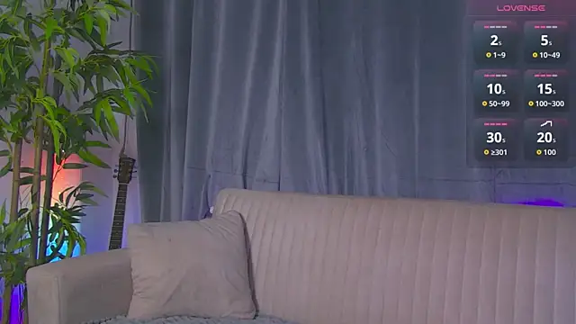 StephaniDoll online show from November 30, 5:33 am