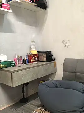 Tina 2k3 online show from February 5, 8:50 am