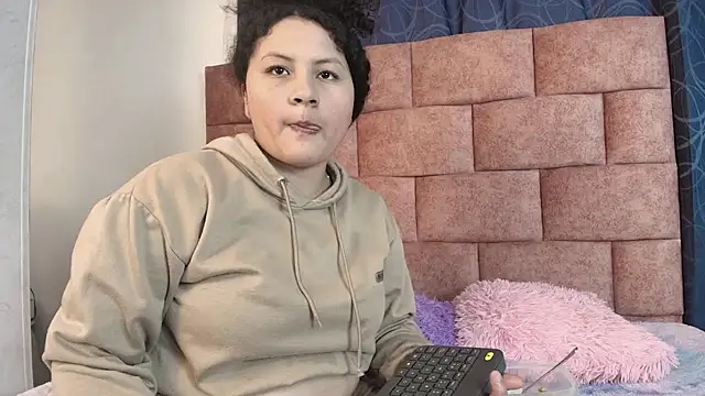 Baby Disgusting online show from November 12, 8:40 pm