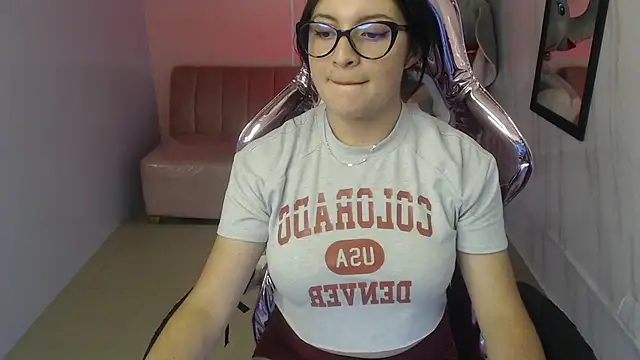 jennifer ch online show from November 15, 5:25 pm