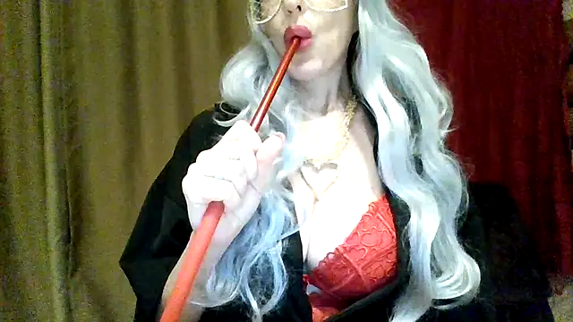 L1ona Luxe online show from November 14, 3:23 pm