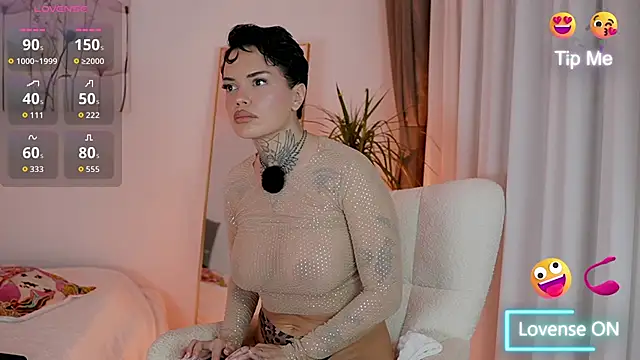 BriannaXmoon online show from November 17, 4:19 pm