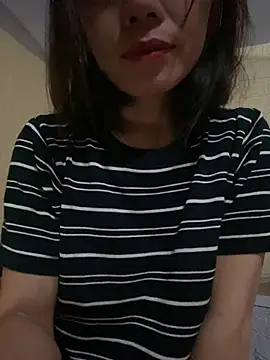 Trangbabylove online show from July 19, 2:58 am