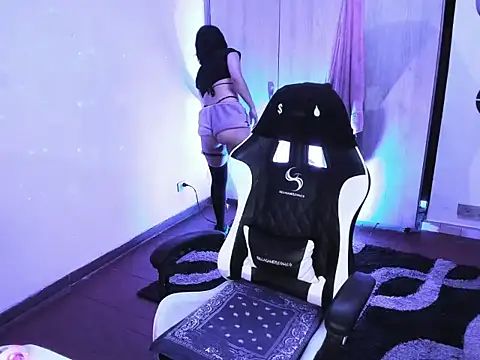 Zombitch online show from November 24, 4:42 pm