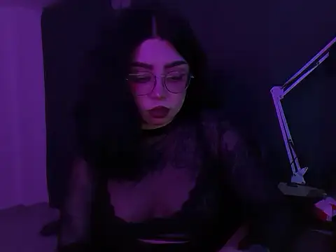 Seraphine00 online show from November 25, 7:32 am