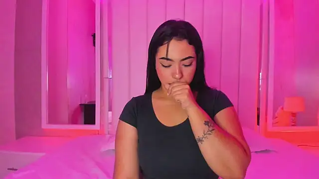 Kendall curves online show from April 7, 5:09 am