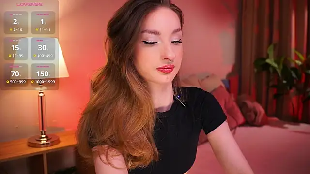 lexy exe online show from April 18, 8:42 pm