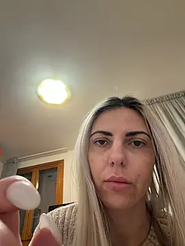 feliciafelon online show from March 8, 8:02 pm