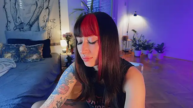 inked witch online show from October 22, 1:38 pm