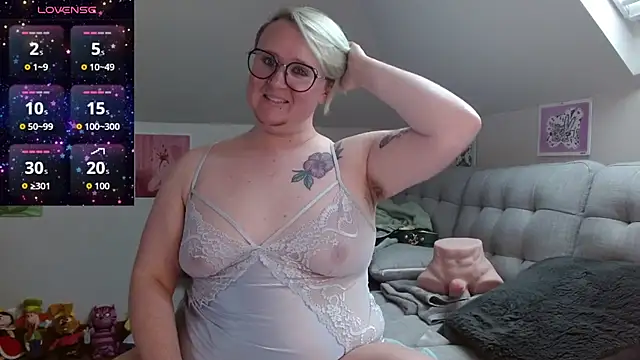 queerlyjaz online show from June 15, 5:46 pm