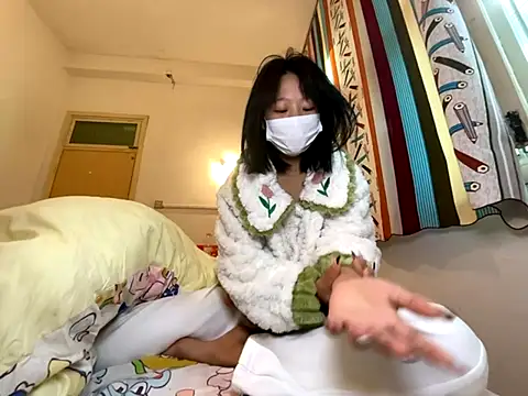 Rosy100 online show from November 20, 7:31 am