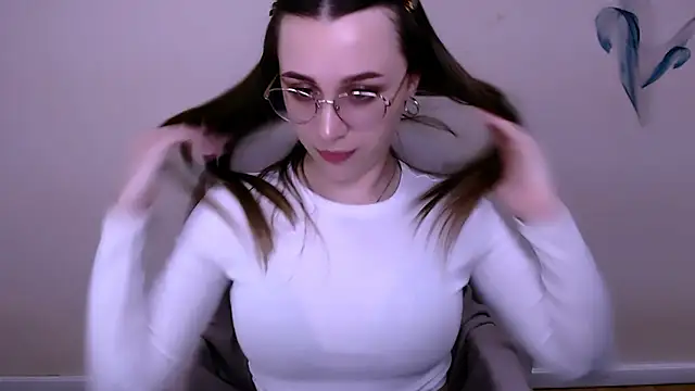 MillaTems  online show from April 9, 10:53 am