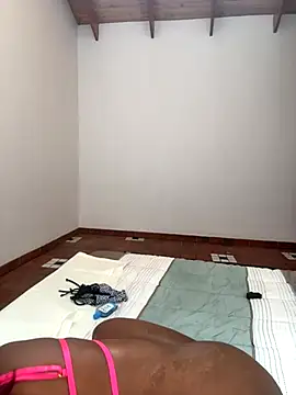 Scrumptious21 online show from November 17, 1:12 pm