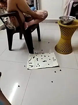 starnighcouple online show from April 19, 5:24 pm