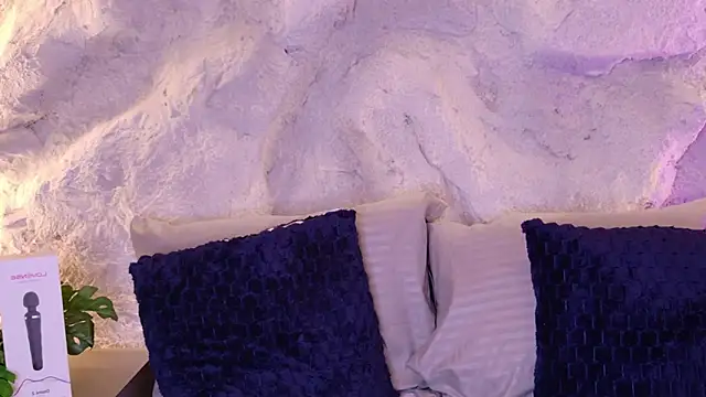 bella mush online show from February 8, 4:55 pm