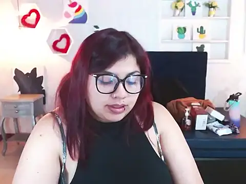 danna garza online show from January 18, 9:49 am