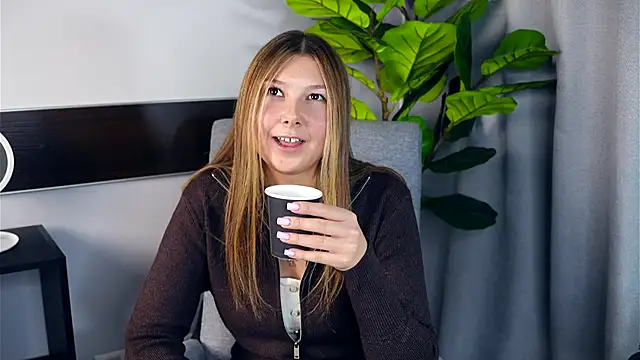 FaySagal online show from November 19, 10:37 am