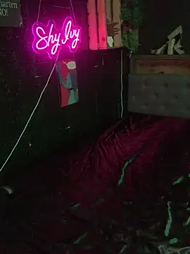 Shy-Ivy online show from April 20, 9:18 pm