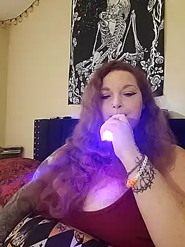 littlered1031 online show from January 5, 10:57 pm