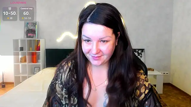 still  her online show from December 16, 1:44 am