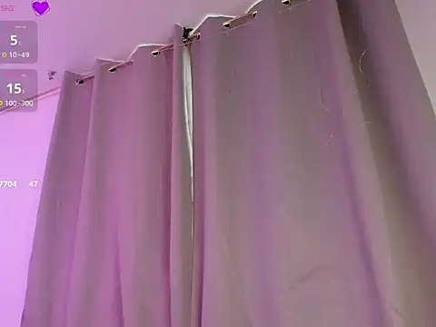 tammy owo online show from December 15, 6:35 pm