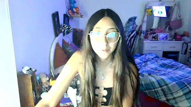 Nanylux online show from November 19, 3:28 am