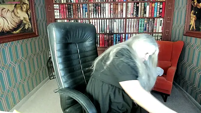 mariabelladonna online show from April 11, 12:28 am