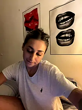 LouaneRls online show from November 25, 11:05 pm