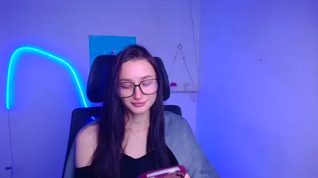 Stella XO online show from January 17, 6:32 am