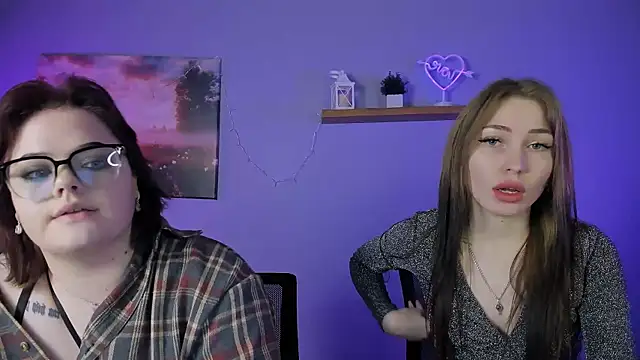 ariel shadow online show from December 15, 8:03 pm