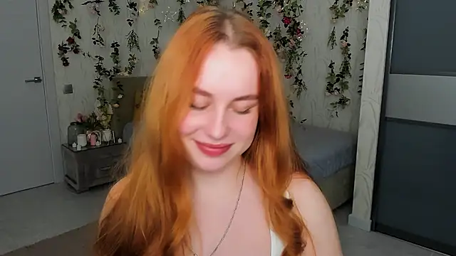 AirySilhouette online show from December 3, 10:06 am