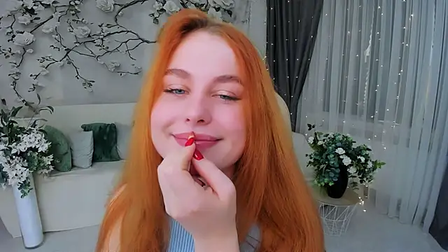 AirySilhouette online show from November 25, 10:17 am