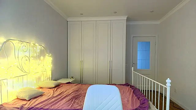 angelicaya online show from November 28, 4:48 am