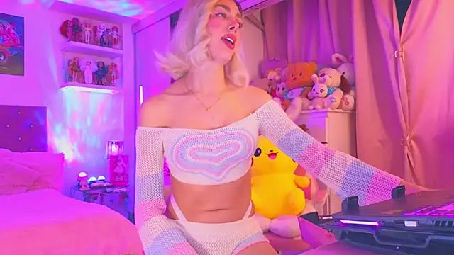 MadamBarbiee online show from December 15, 1:11 am