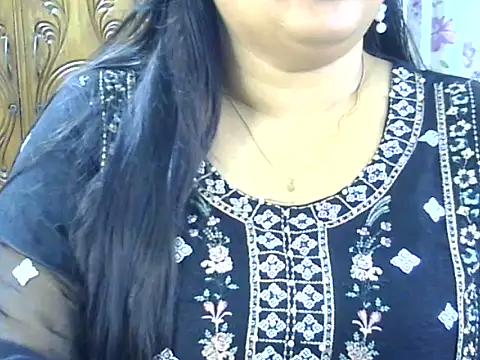 Natasha pihu online show from April 17, 3:03 pm