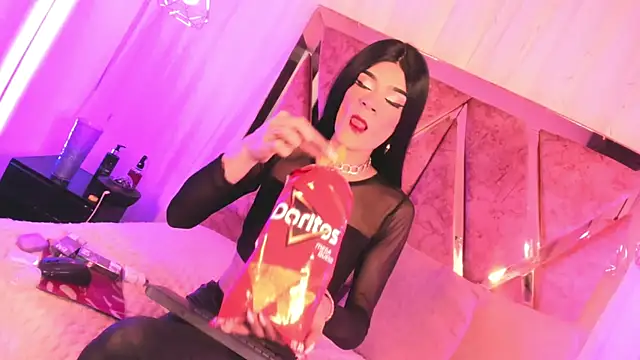 atenea taylor  online show from January 9, 6:07 am