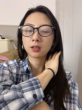 Jinmi125216 online show from April 15, 10:32 pm