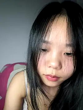 Kiee-lee online show from December 2, 9:06 pm