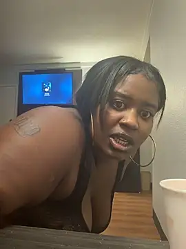 hennyxhenny online show from December 16, 12:44 pm