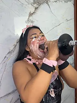 Latina candy01 online show from April 13, 7:58 pm