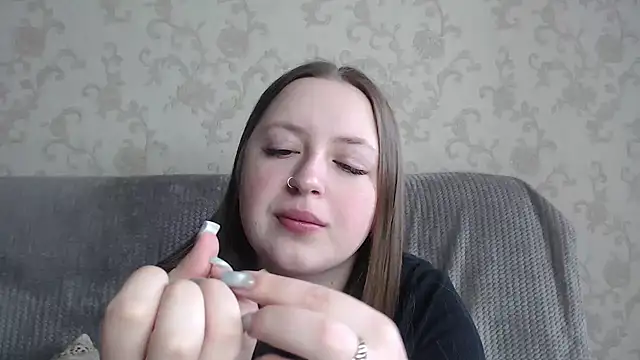 GirlPlayer online show from March 5, 8:32 am