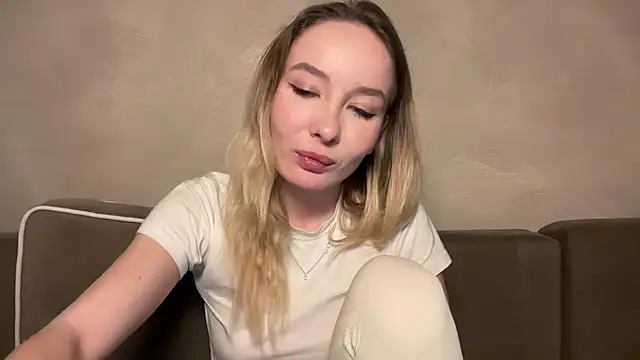 keeendall online show from December 16, 8:47 pm