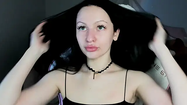 NaomiBlakes online show from January 15, 5:24 am