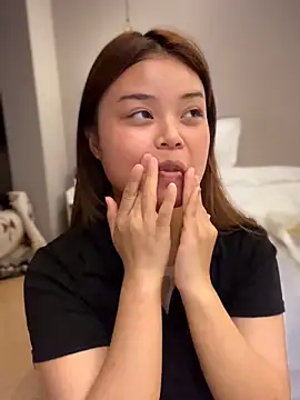 Toffee-00 online show from June 7, 12:23 pm