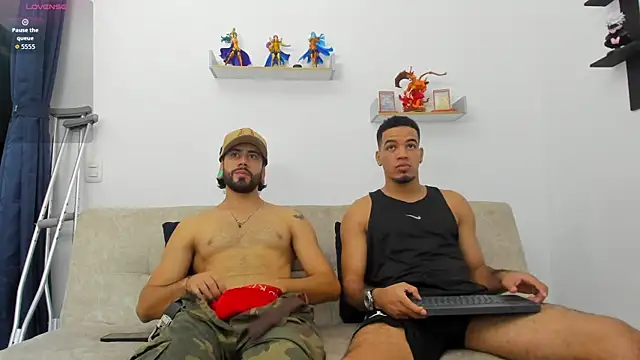 heteros curious online show from July 29, 1:16 am