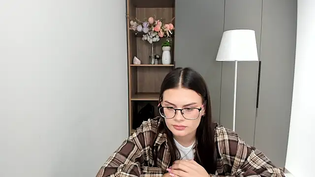 MaryIouiseBroome online show from November 23, 3:31 am