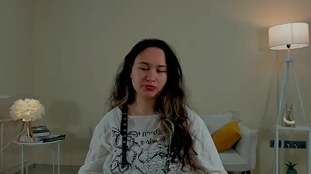 RebecaGarett online show from November 25, 5:42 am