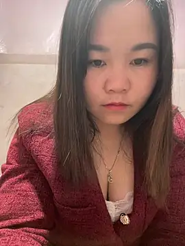 One-two22 online show from February 18, 11:26 pm