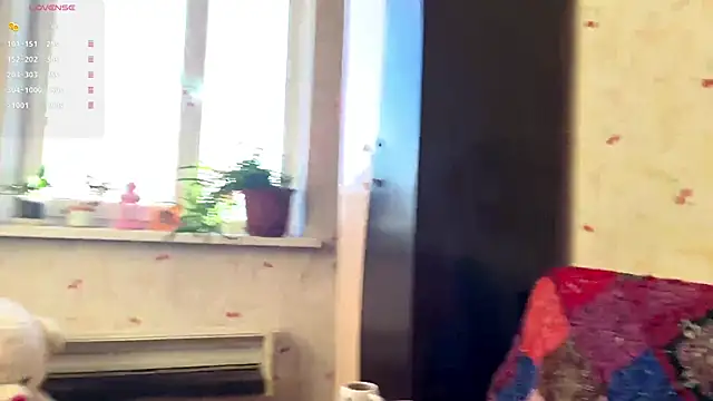 PaulaTisch online show from March 3, 3:07 pm