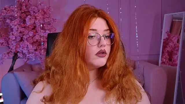 StaceyJensen online show from March 30, 1:22 pm